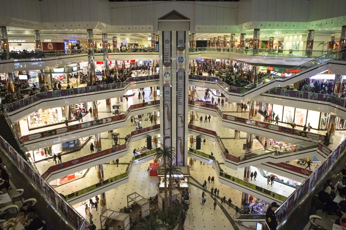 Istanbul Shopping Scenes: Zorlu Center